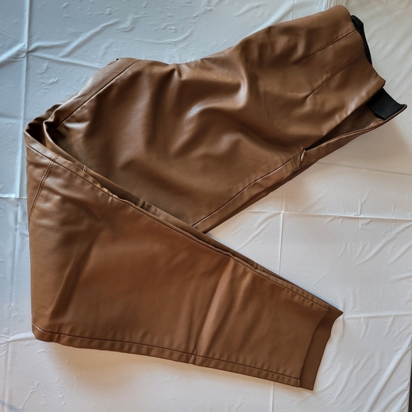 Zara faux leather pants Size Medium (28) - Picture 1 of 5